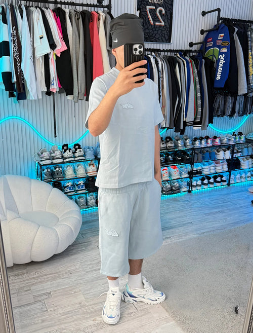 BABY BLUE BASIC TEE